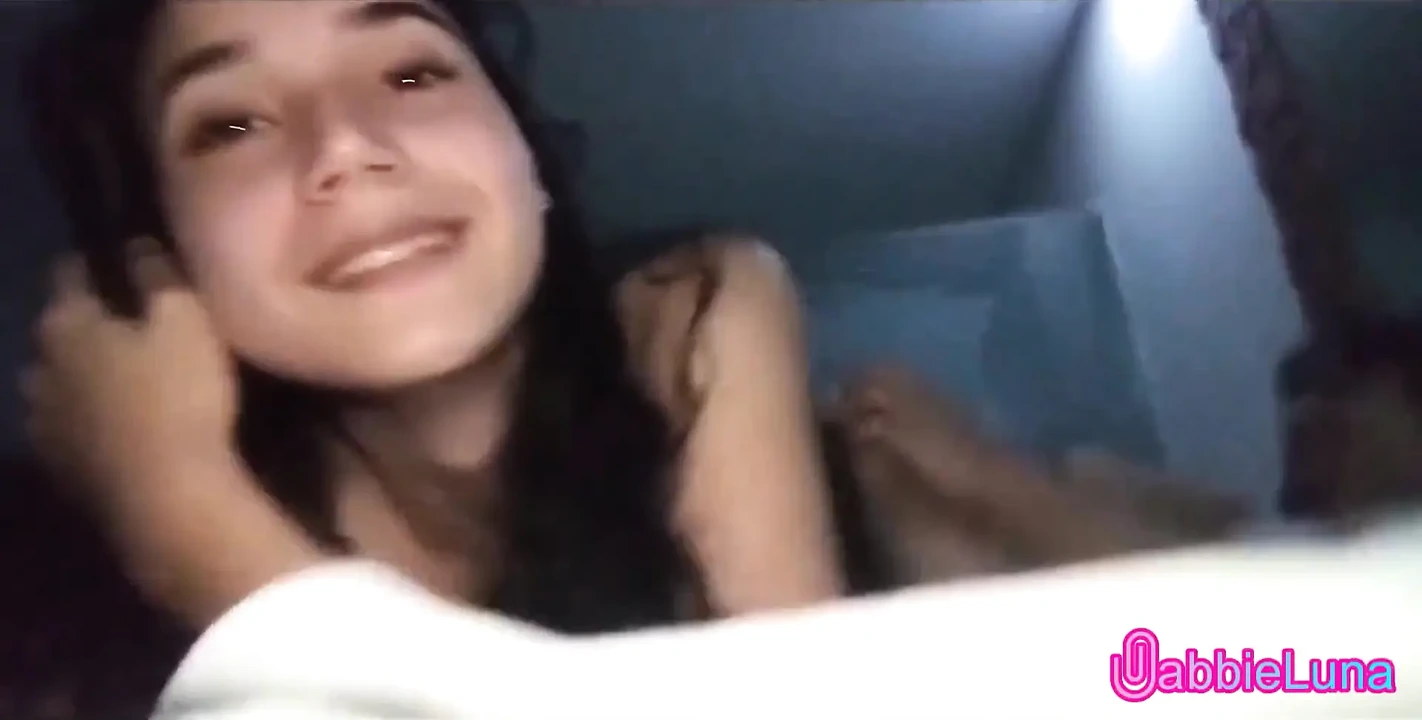 我去了我朋友的房子, 我无法抗拒, 我给了他我的屁股!