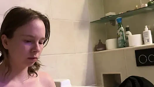 Payudara Besar Dan Puting Keras