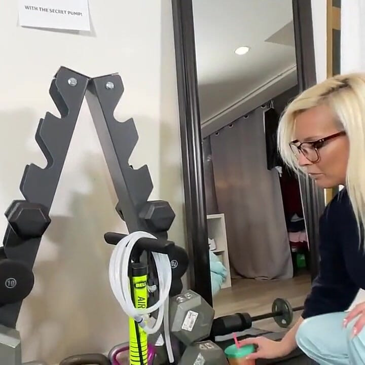 Secret Pump for Ass and Tits Expansion - Training My Ass at the Gym Is Something Really Hard for Me!