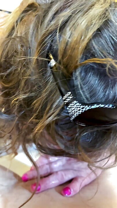 Reife sissy lutscht schwanz