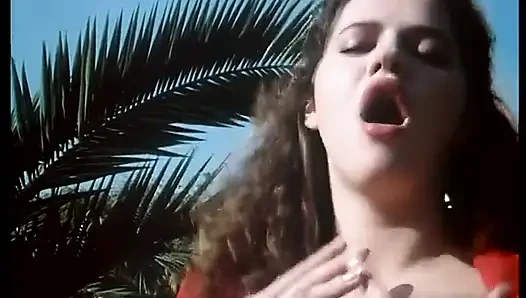 Italian pornstar Super Ramba seduced and fucked