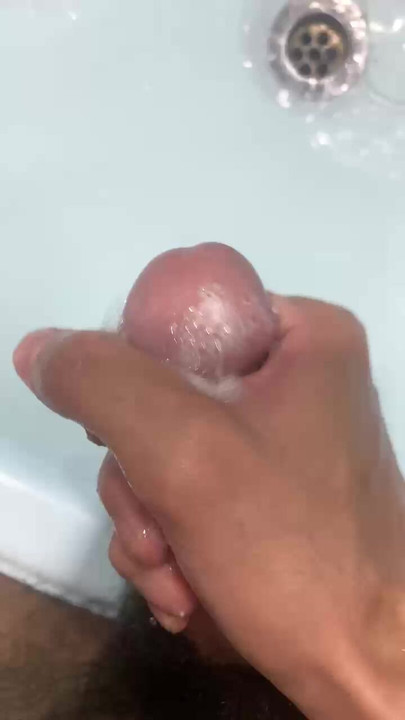Young boy jerking off (Handjob)