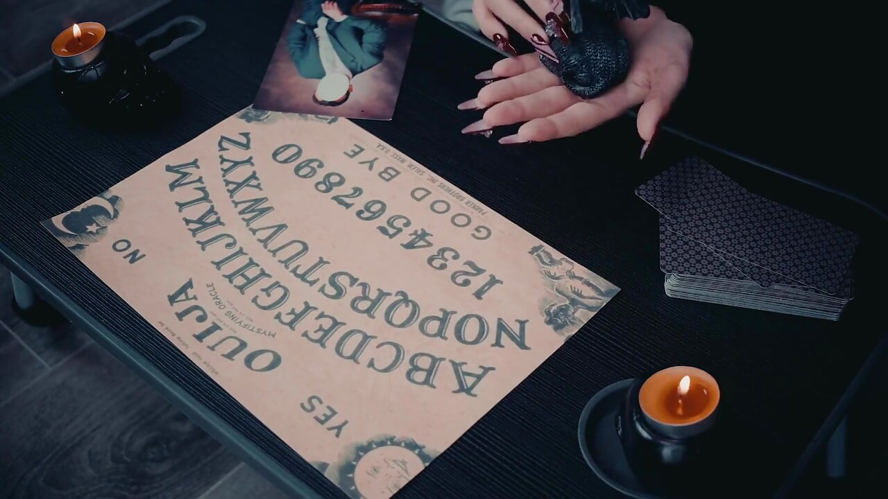 Hexen-babysitterin hat dich verführt, werden wir unser eigenes zuhause schaffen