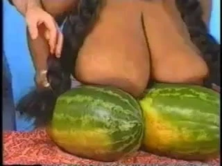 twin towers' huge tits