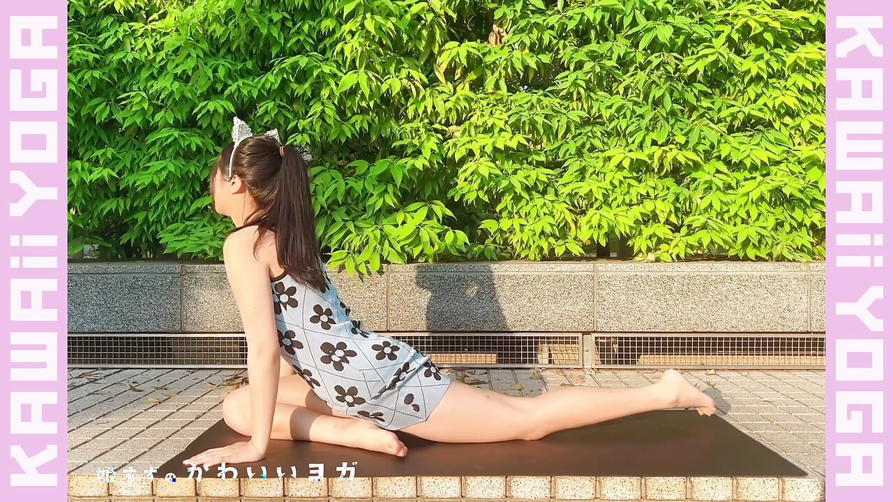 Denim Short Shorts Compilation, KAWAII YOGA