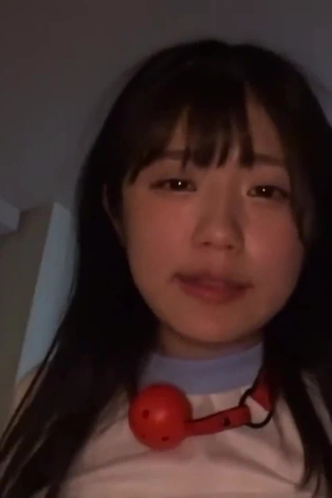 香港的女孩在情趣酒店秘密见面, 被欲望浸透, 渴望它深深地插入!