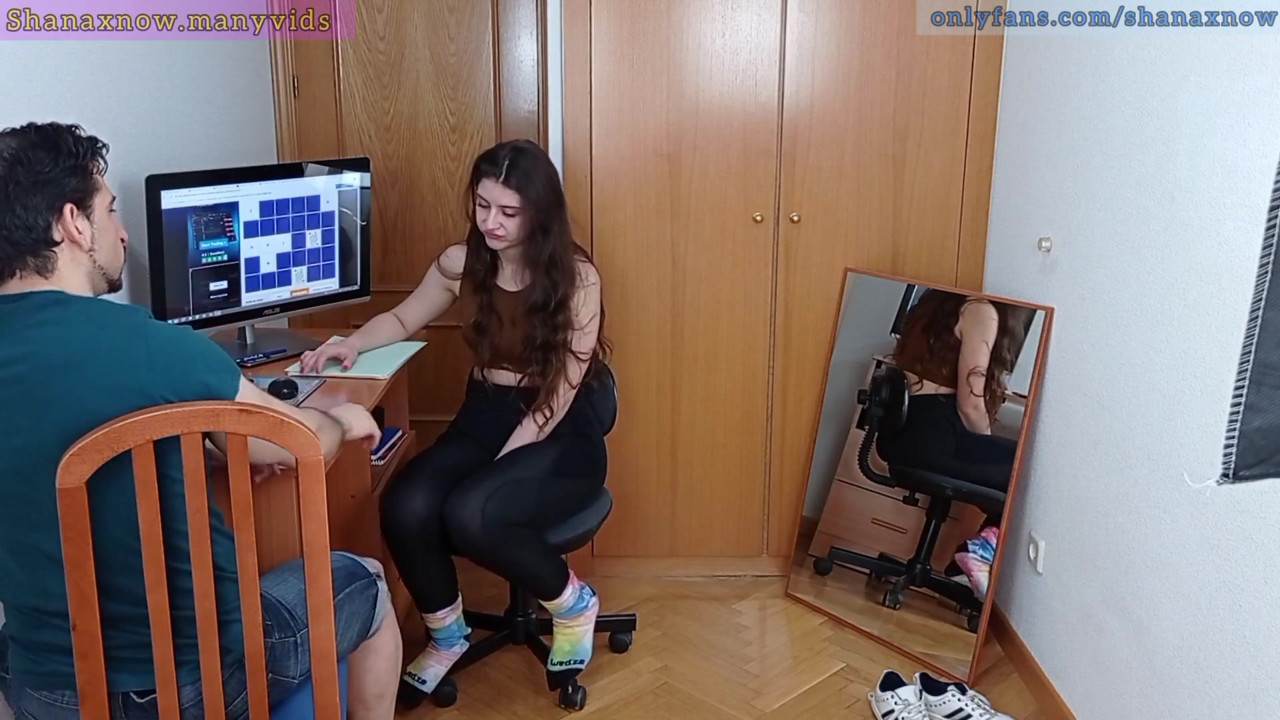 ティーン学生が脅迫、ハメ撮りフェラ、口内射精、ごっくん。