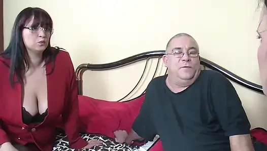 Reifer großer titten ffm dreier bis zum abspritzen