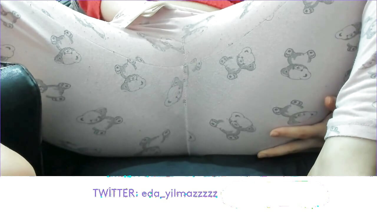 TURK -MASTURBATION IN PAJAMAS- PUSSY CARESSING IN PAJAMAS