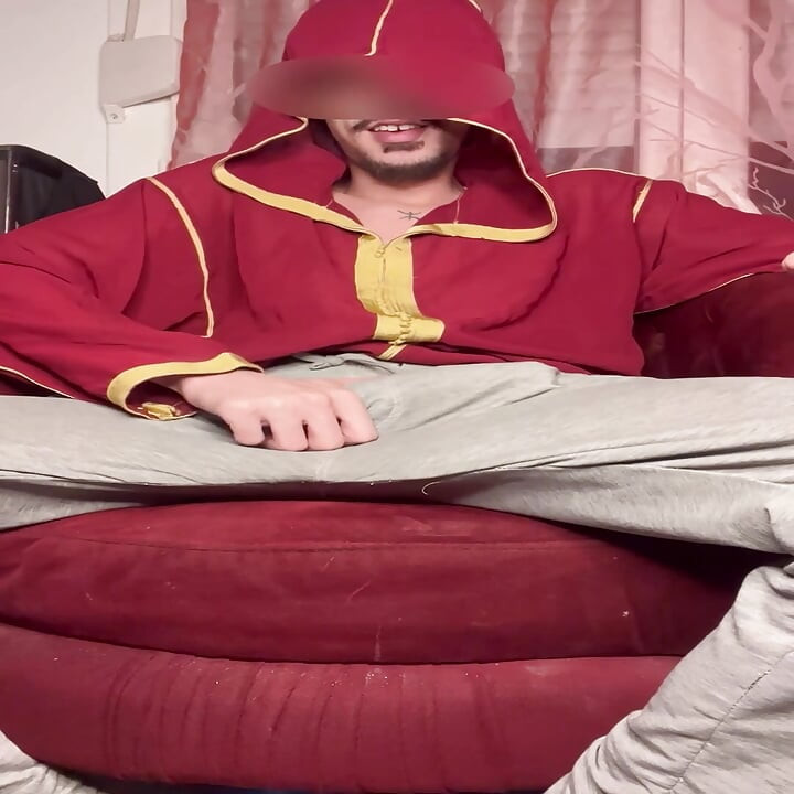 Muslim Men Celebrates Aid by Stroking His Fat Dick
