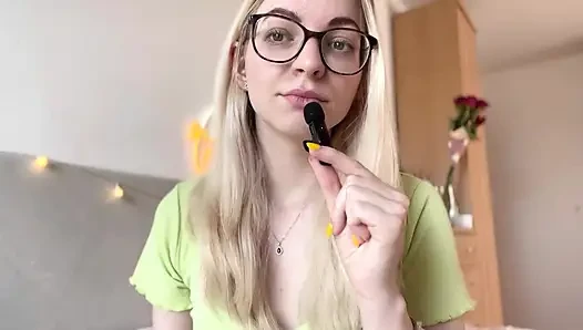Asmr roleplay dominan finansial