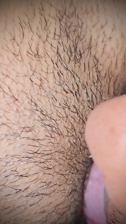 Chhoti bah#n ki chut chat ke pani nikal dia aaj hiandi audio