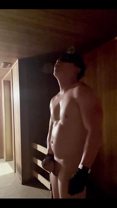 It's Been a While for Some Flex and Jerk off Action