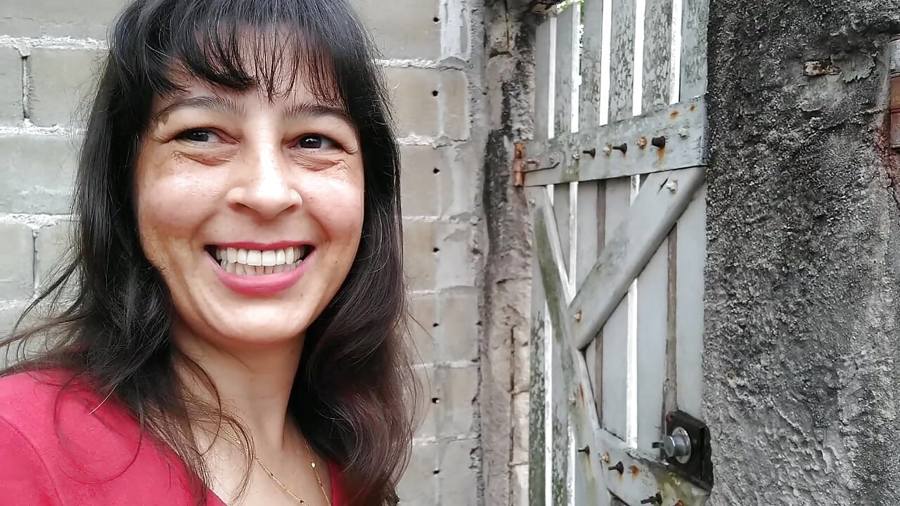 Wife walking without panties on street