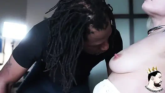 Amanda Пандема попросит меня присоединиться к ней снова в "а"