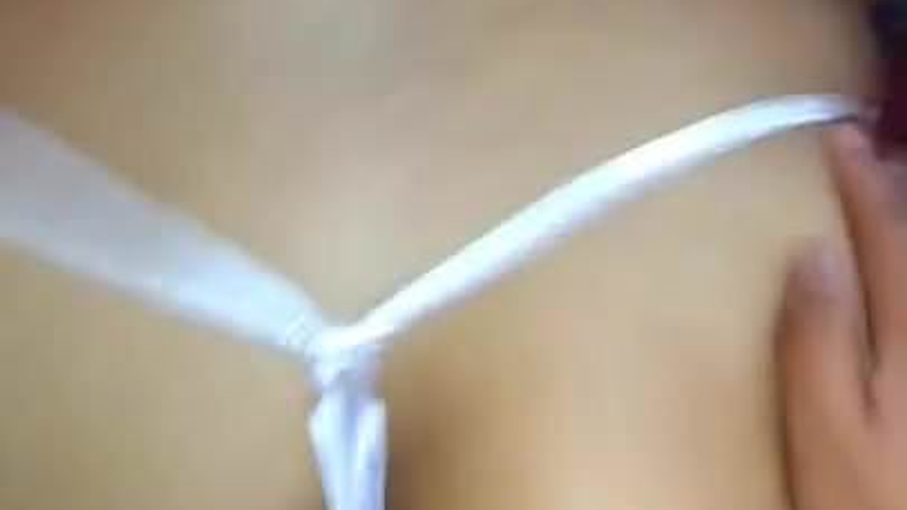 Me encanta la leche en mis nalgas