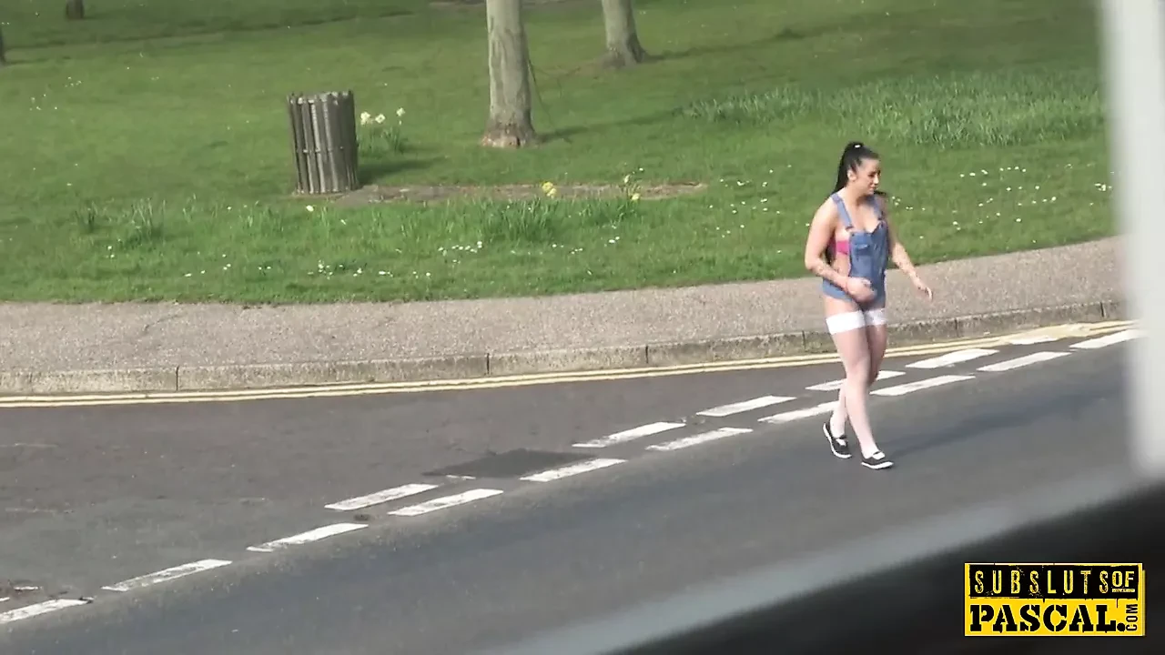 Skanky british sub hairpulled and analized