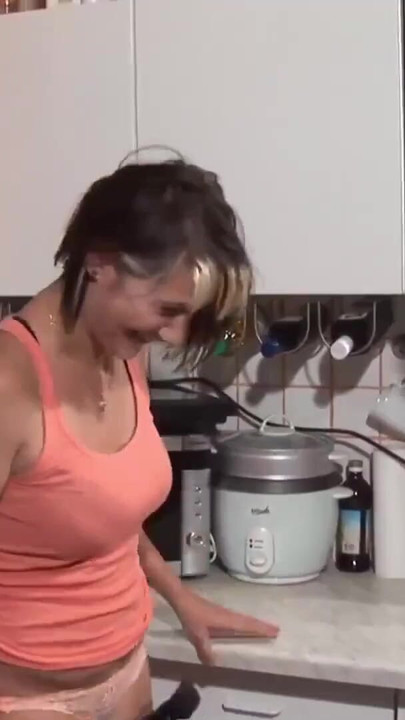 Jaw-dropping moment from "Hausfrau fickt mit Nachbarn"