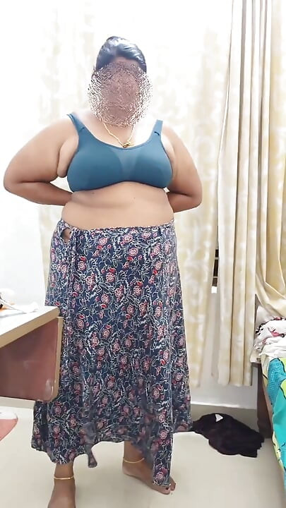 Desi Girl Taking Shower Completely Nude in Her Private Space