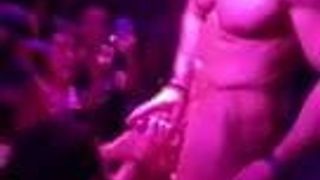 Strippers calientes en shows en vivo 51