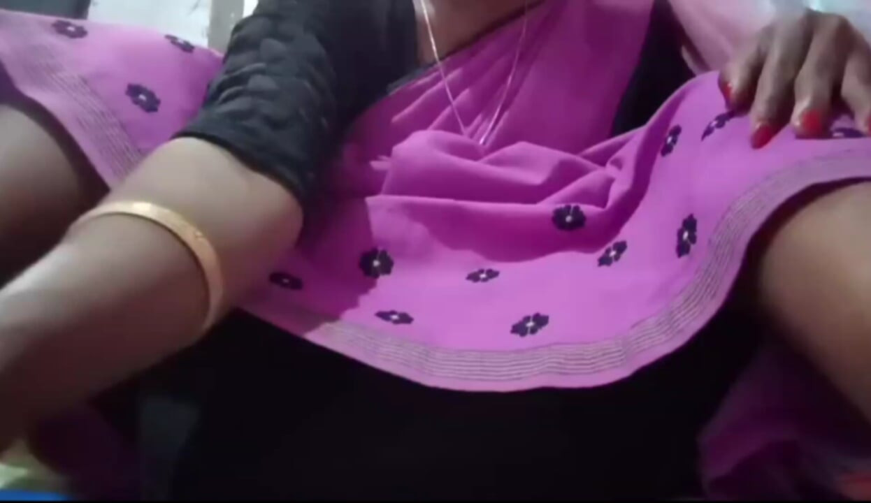 アッサムのランディ・ブワリ・ヴィレル動画 新作、フィンガリング・プッシー