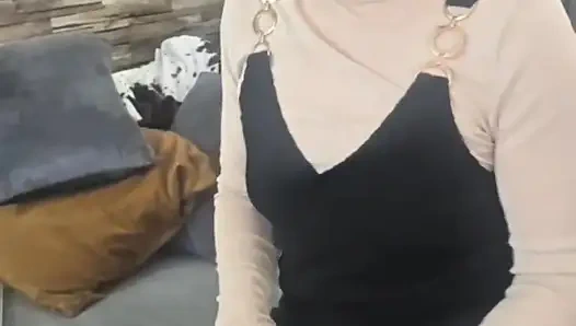 I Suck a Nice Cock and Get My MILF Slut Pussy Fucked.