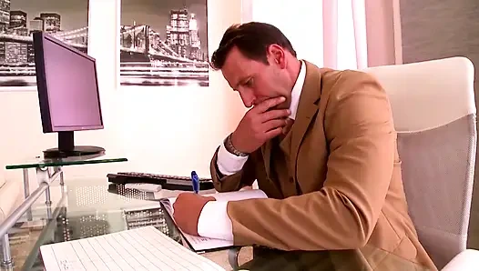 Blondine Im BDSM-dreier Gefesselt, Wilder Fick