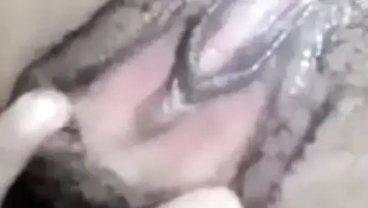 Mädchen im gelben kleid, nacktes video