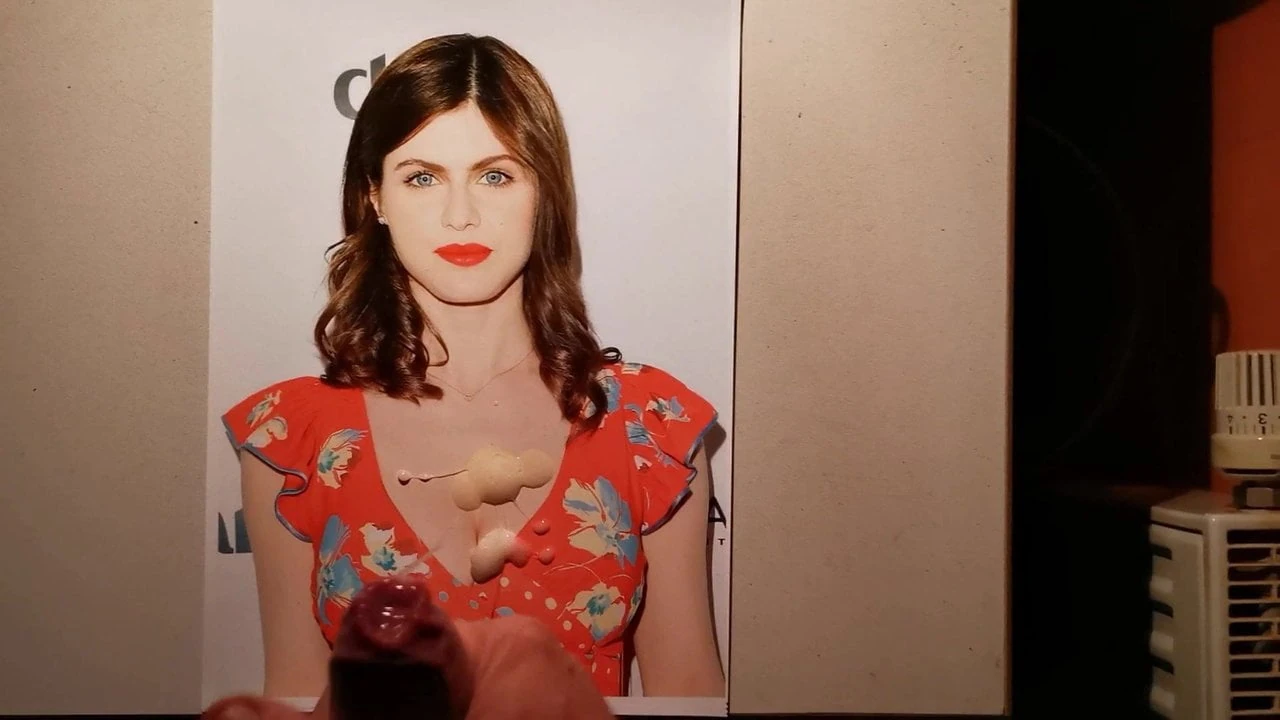 Alexandra Daddario sperma eerbetoon 6
