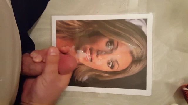 Quick Load for Erin Andrews
