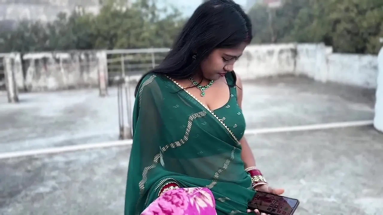 Your-eshita.outdor Indian Bangla Beautiful Hot Girl Fucking Enjoy Time Video.