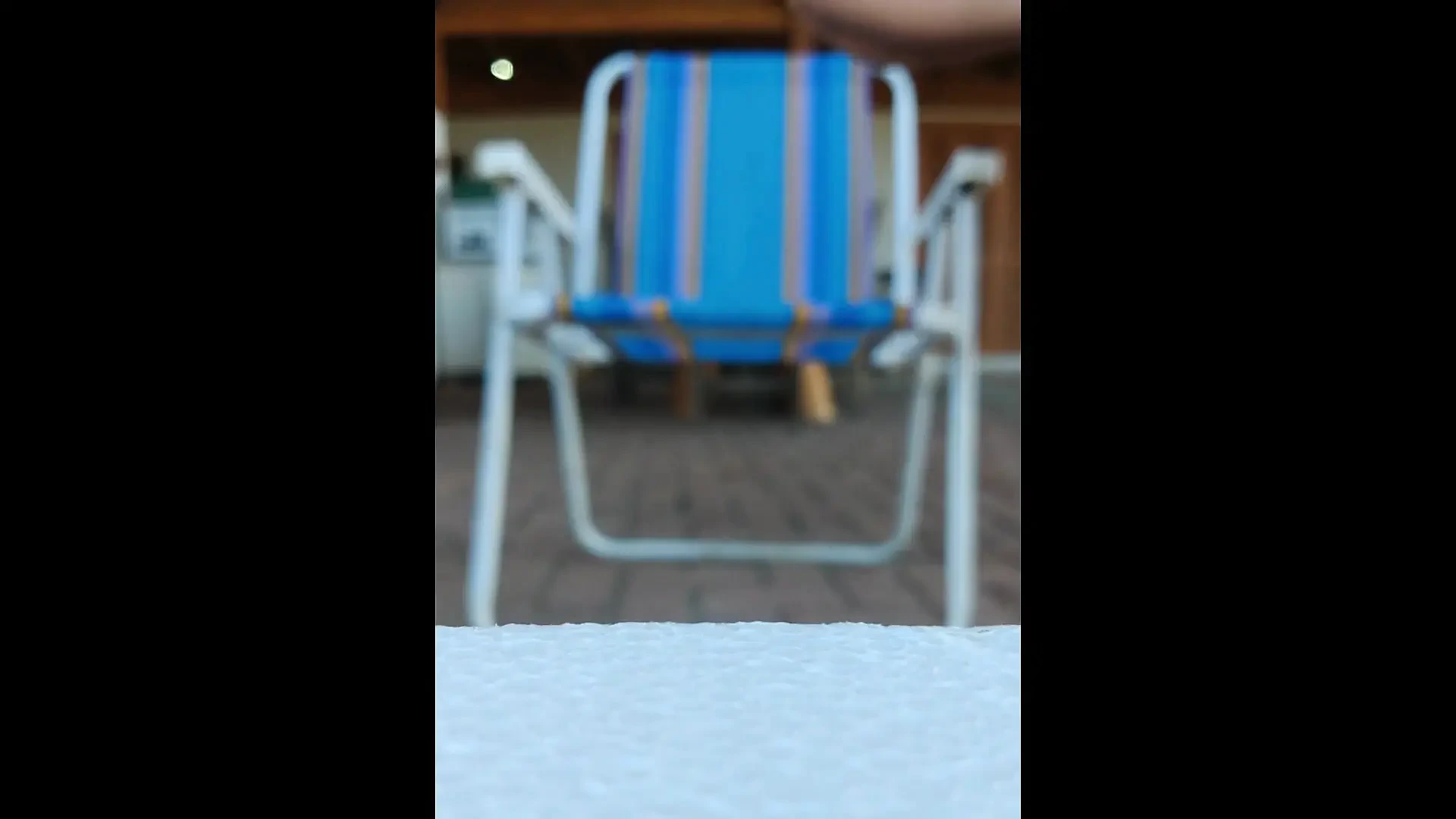 My stepmom without panties loves to show off to people on the street!