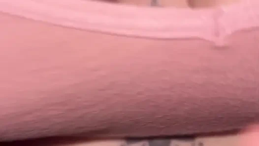 Моя красивая сводная сестра знает, как скакать на моем члене