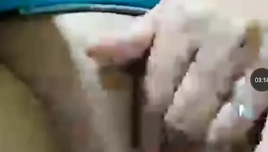 Pantat menyenangkanku lagi malam ini