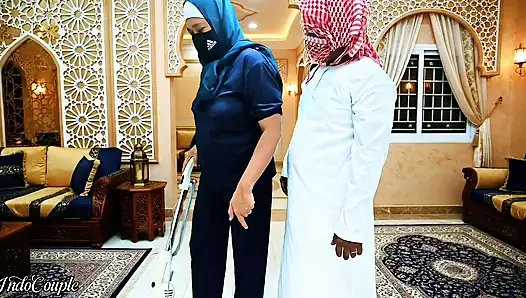 Muslim Hijab Enak bos Perawan Bandung pengen aku nyepong kontol kecil pembantu rumah tangga di Saudi