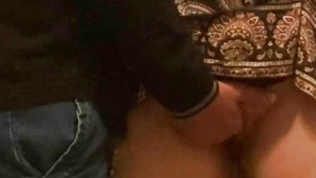 Random Slut Gets Fingered in Crowdwd Subway