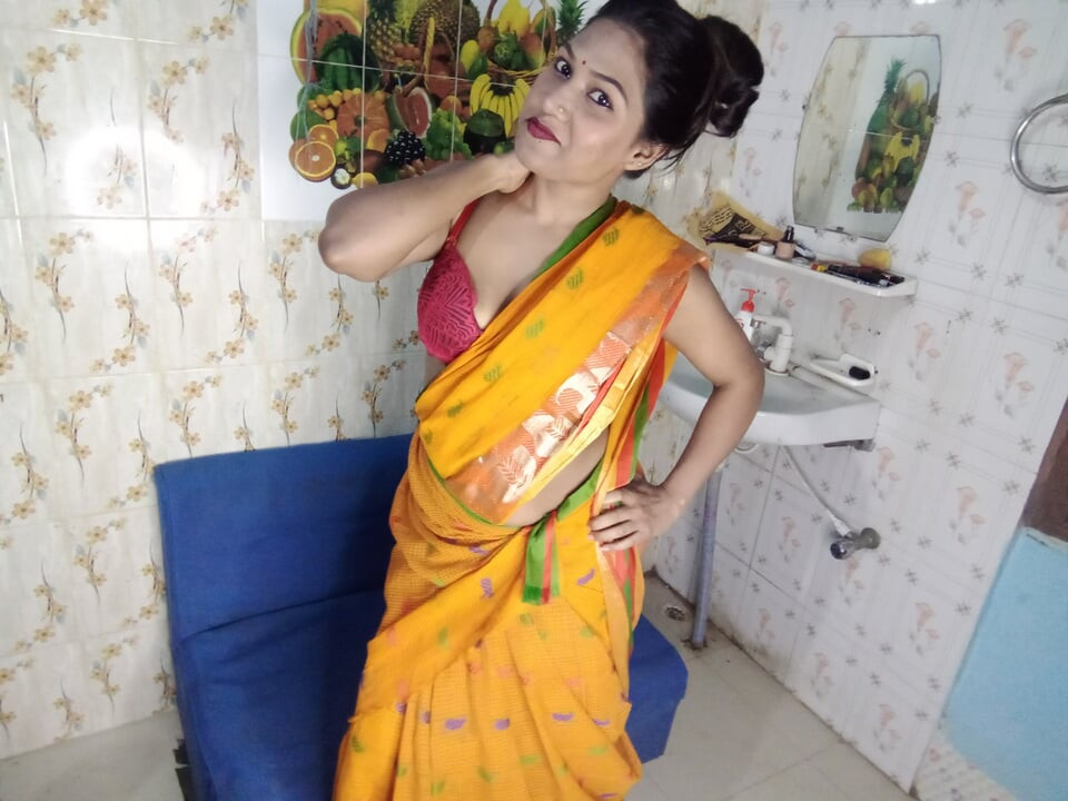 Desi stepsister hard deepthort Landlady with her servant hardcore Doggystyle Bangladeshi best collection Clear sounds