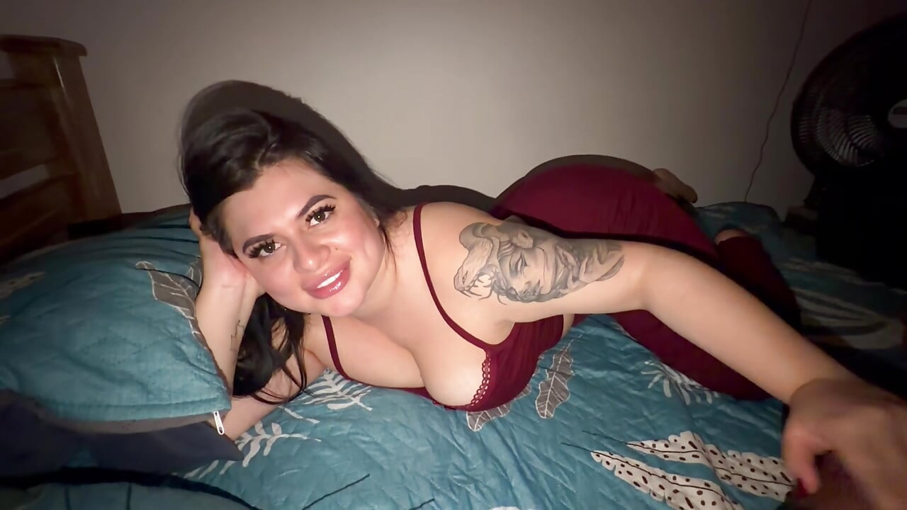 Ma demi-sœur veut du sexe parce qu’ils étaient infidèles pour elle