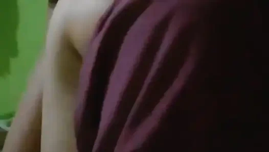 Сводный брат просит снова поиграть