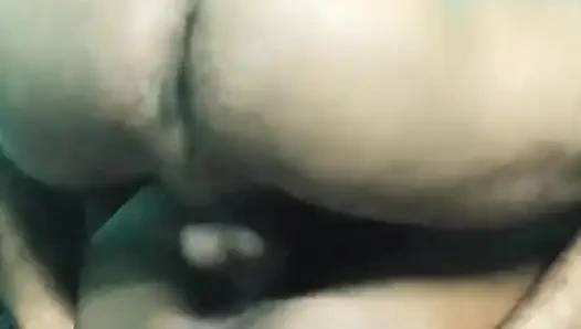 Hintli üvey anne sert sikişiyor