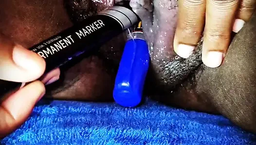 Ada yang bisa meregangkan lubangku?