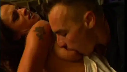 Blonde babe fucking in the garden