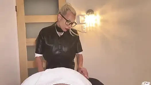 Handjob-massage cumshot countdown volles video
