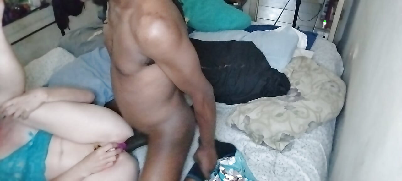 Maria Little Baddie quería una gran polla negra, por supuesto, acepté.