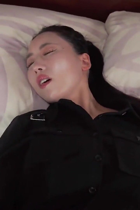 Asian Angel 24069