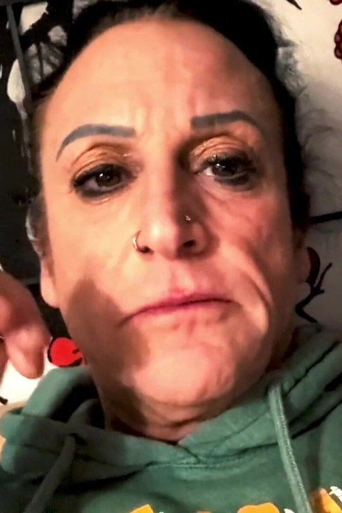 התעטשות ומבולבלת, עיטוש מחניק ובטן רועמת,