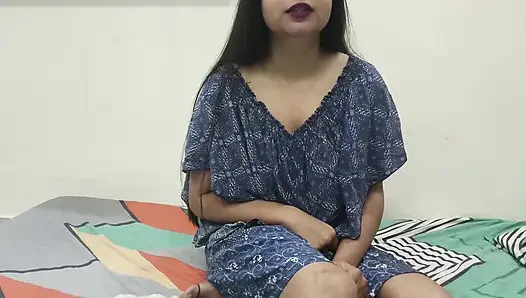 Возбужденная индианка Saara мастурбирует себя, очень горячее XXX видео