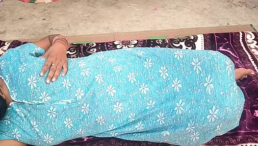 Индийская домохозяйка, романтика и секс-видео индийской пары дези, сексуальное видео