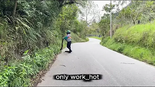 Setelah aku pergi, aku menidurinya