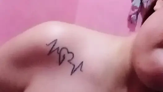 Video call ibu kampus menunjukkan memek amd toket besar begitu imut gadis filipina ibu tunggal panas